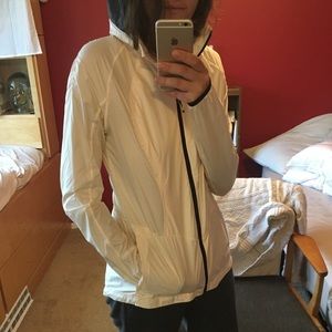 LuluLemon Running/Rain Jacket